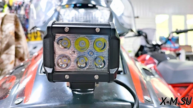 Фара cветодиодная CL-18W-S (дальний свет,мет.корп.6 диодов)