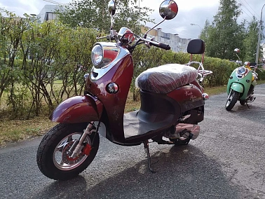 Скутер X-MOTORS RETRO PRO